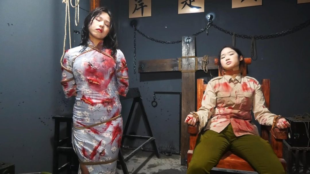 【影视级女烈大片】定拍转公映《卧底忠魂》 卧底苏晴将获取的布防图传递给接头人林溪时不慎被军统抓捕两人经历各种酷刑英勇就义-8