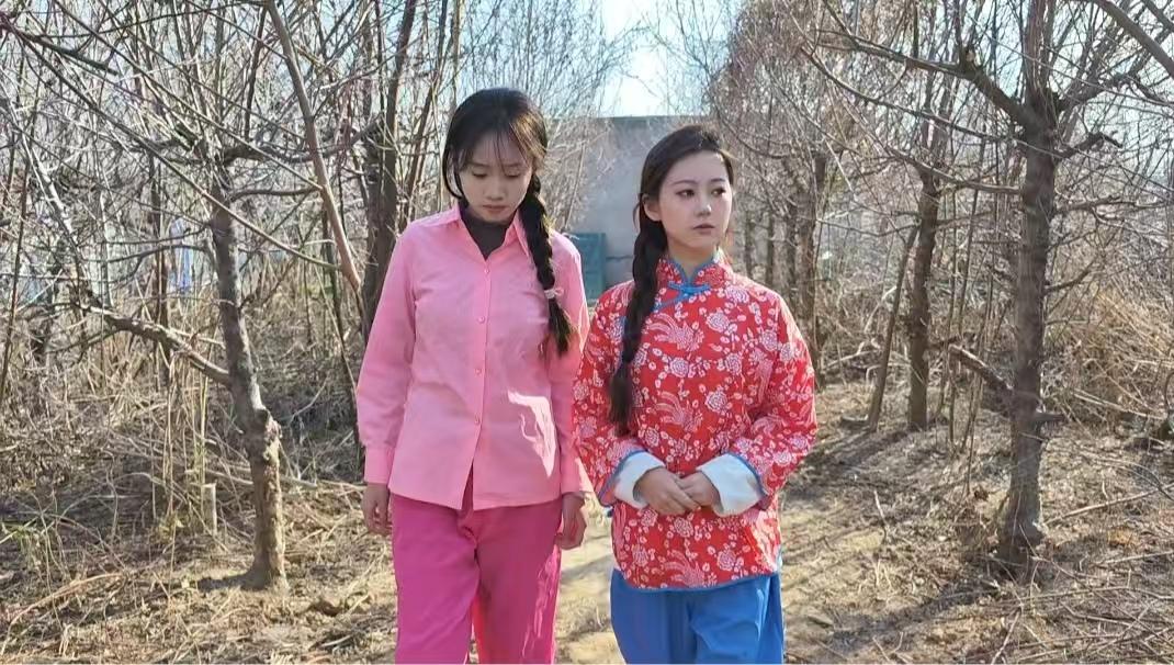 智斗女T务-2