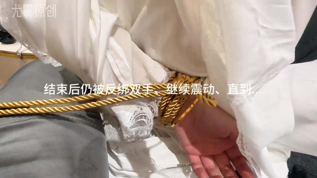 睡衣肉丝乳夹+强制调教-5