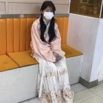 18岁女高的四天镣铐生活（7）驷马紧铐与戴着脚铐逛商场