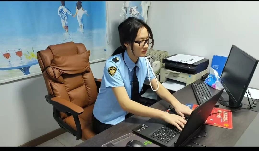 晓倩女搜查官被擒记上-3