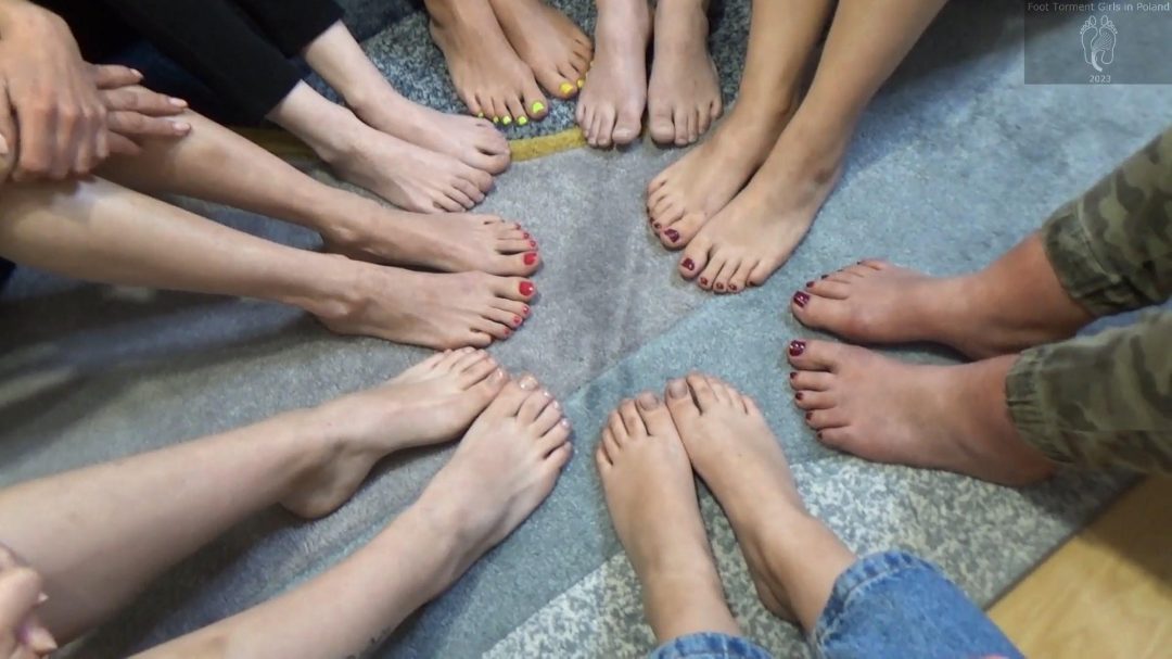 The Bastinado Battle III - 8 girls in the one sesssion !!-6