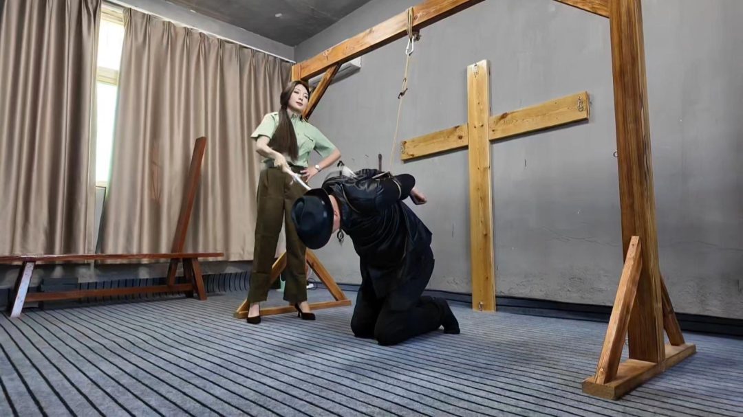 女官处决汉奸-9