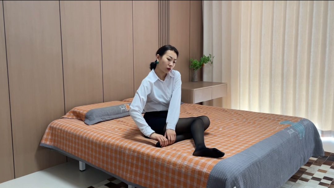 【云雀定拍】诺米的堵嘴捆绑,丝袜全包-2 【云雀定拍】诺米的堵嘴捆绑,丝袜全包-2