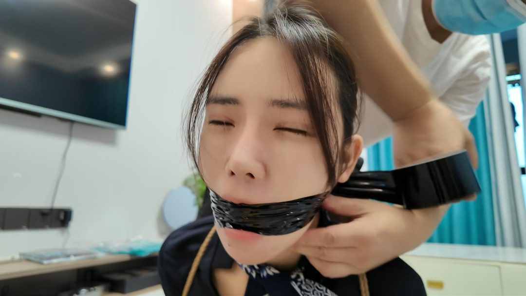 空姐十一后手观音驷马淋水-3