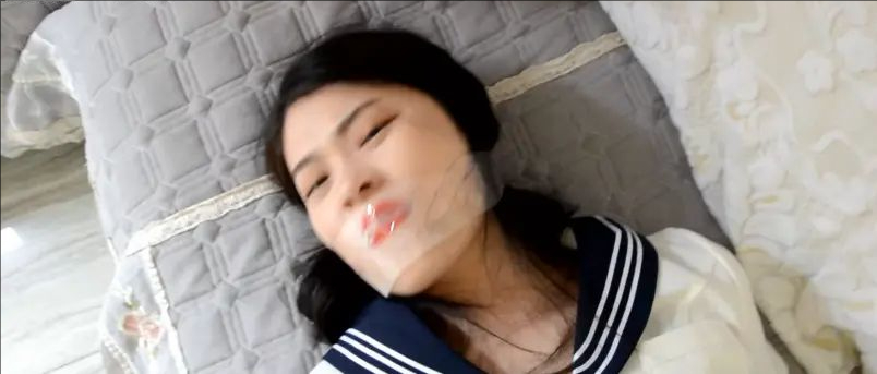 封嘴劫(透明胶带封嘴之后,和闺密视频,和男友见面,都没能发现被劫持封嘴)-5 封嘴劫(透明胶带封嘴之后,和闺密视频,和男友见面,都没能发现被劫持封嘴)-5