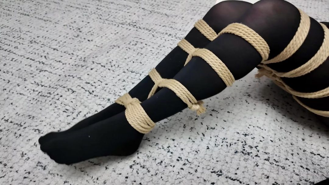 枫叶工作室定拍字幕剧情:《诡异的发明之偷取机密的女间谍》,【雨诺】主演-10 枫叶工作室定拍字幕剧情:《诡异的发明之偷取机密的女间谍》,【雨诺】主演-10