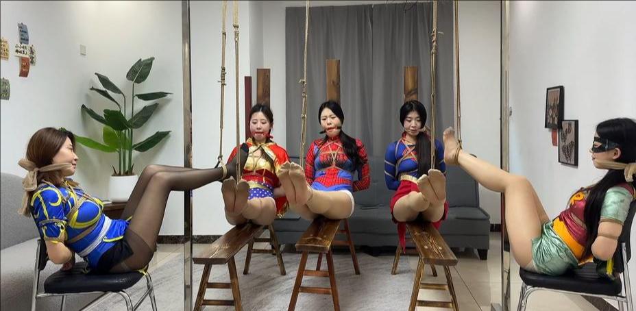 金宝定拍作品：五位女英雄的团灭-7