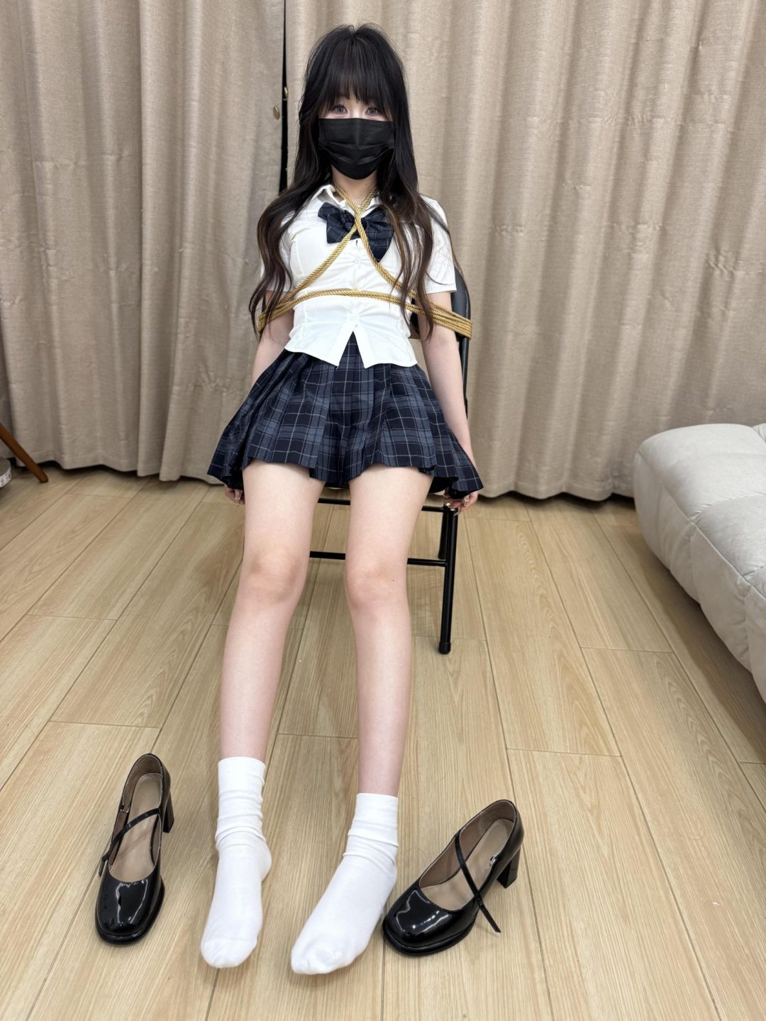 独居的JK妹妹-9