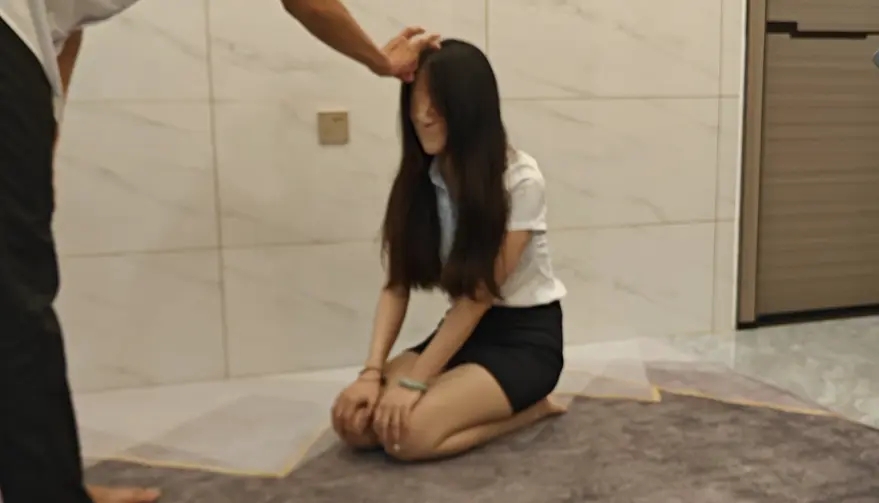 无臂k9摸索丝足猜物-2