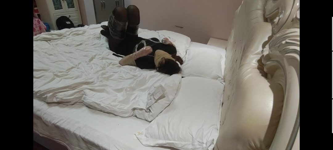 酱酱k9 憋尿上-4