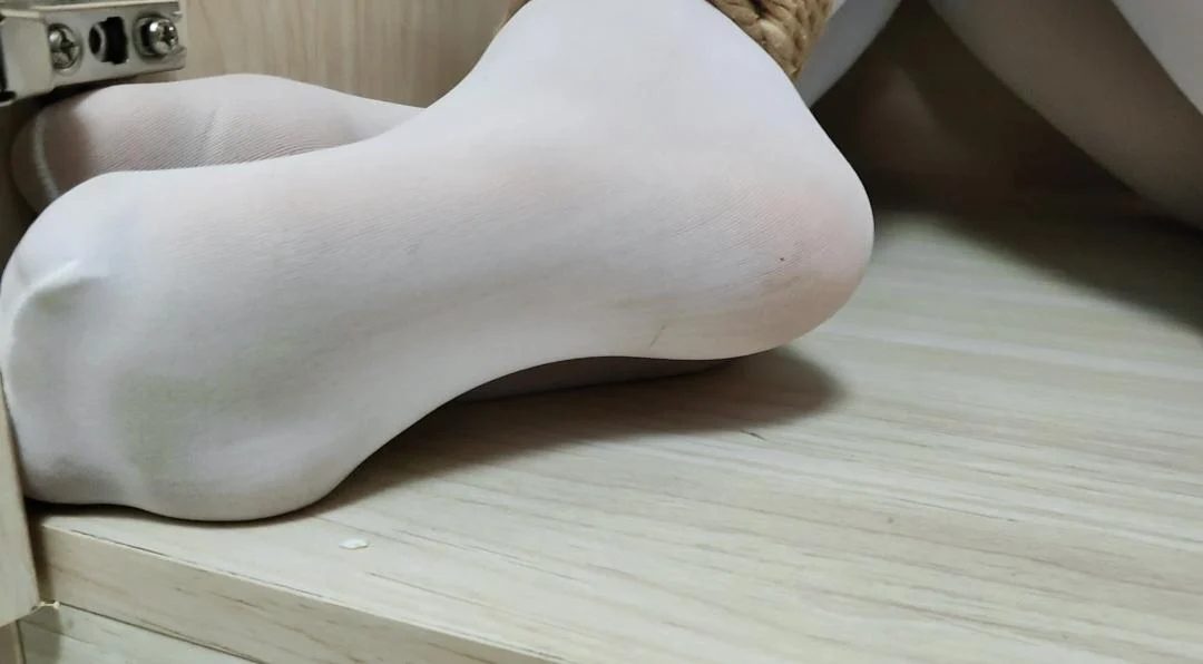 体操服 白丝，放置挣扎 ，多层堵嘴-5