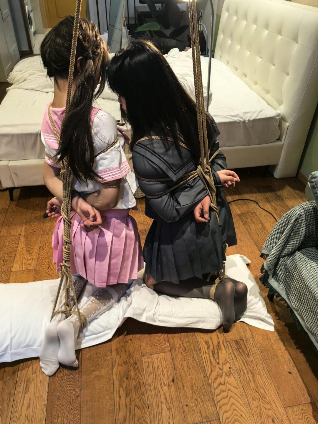 定拍转公映-俩女大学生的自嗨捆绑一小时-1