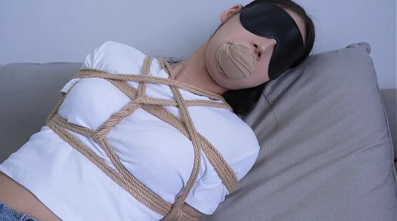 【定拍转公映】惩戒教育El老师-4