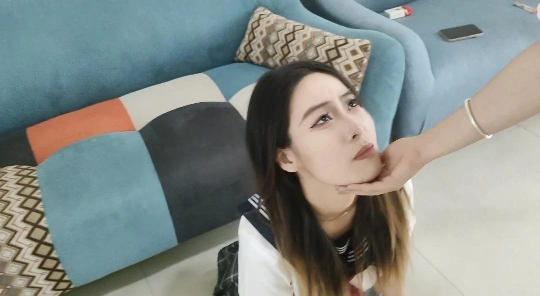 【禾一原创】客户定制 (苏苏) 《调教苏苏》打耳光 屁股 ，爬行，项圈，喂食，声音超酥软-2