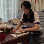 雅熙 写作业的小学生被老师惩罚