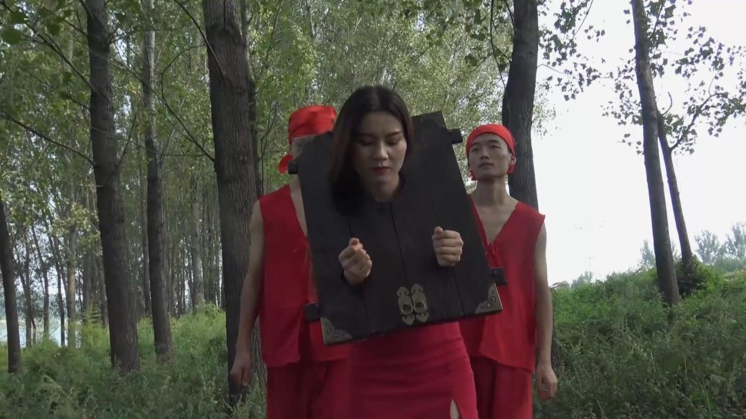 荡妇女囚小野斩首体验记-3