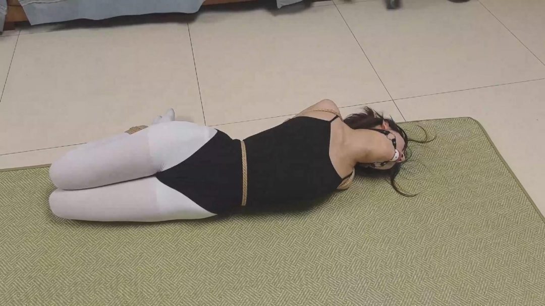 绳屋藏娇 定制-舞蹈女孩的倒吊劫难-5