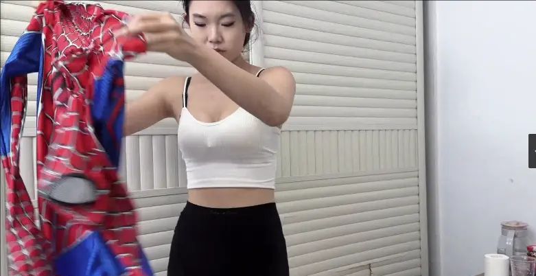 【梦川工作室】（雯雯）人妻蜘蛛侠身份暴露后被调教-3