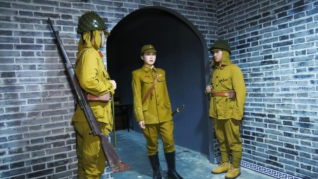 女烈大片~定拍转公映《狱骨双姝》在沦陷区两名地下女同志在秘密接头时被叛徒出卖被捕遭受各种酷刑后英勇就义-1