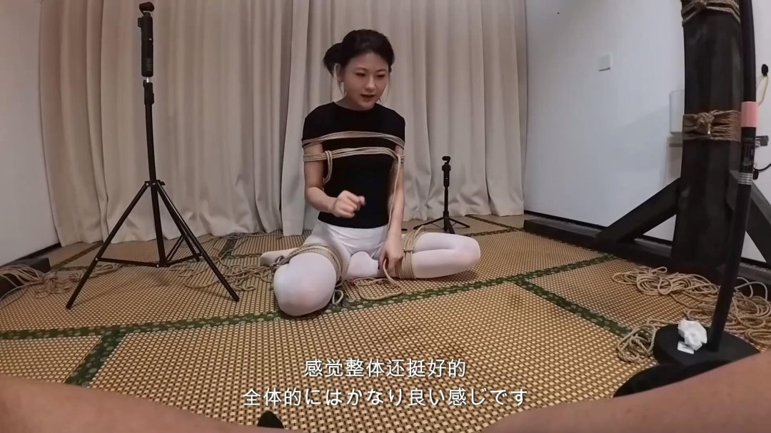 【花花】【微剧情】面试模特却面试到绳模，第一天上班惨遭捆绑-4