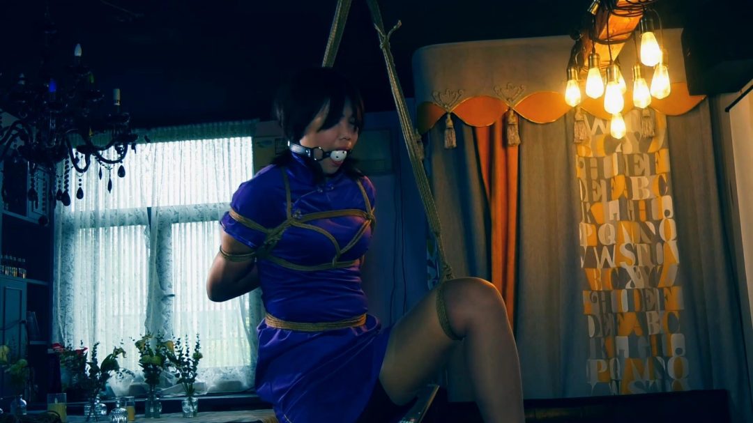 旗袍女M的单腿吊-1