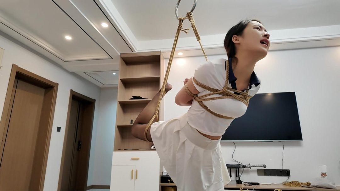 定拍晓倩单腿吊-6
