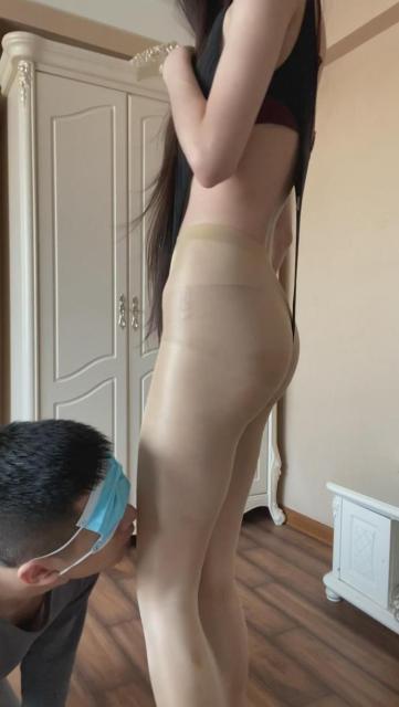 【诗蔓少女】性感模特的极度诱惑舔吻-3
