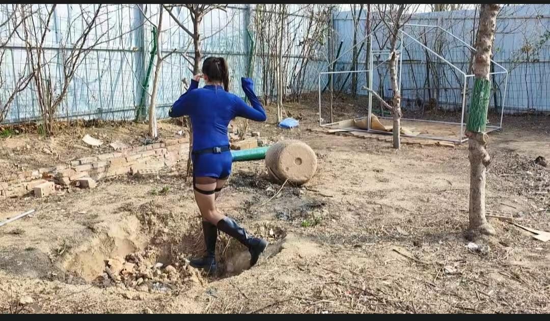 女特工被擒记-9