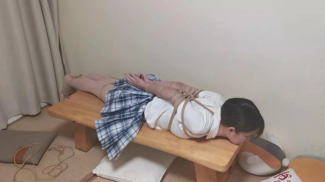 奥特曼定拍 JK珊珊欧式驷马放置挣扎-2