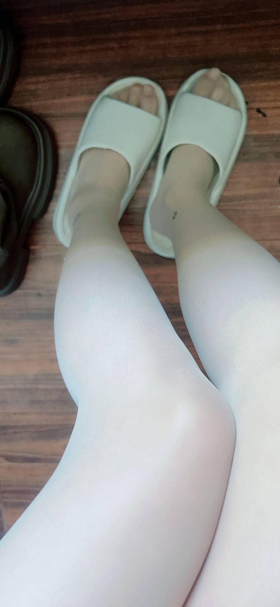 佳怡酒店自拍原味丝袜堵嘴,晚上偷拿姐妹穿了几天的丝袜堵嘴-2 佳怡酒店自拍原味丝袜堵嘴,晚上偷拿姐妹穿了几天的丝袜堵嘴-2