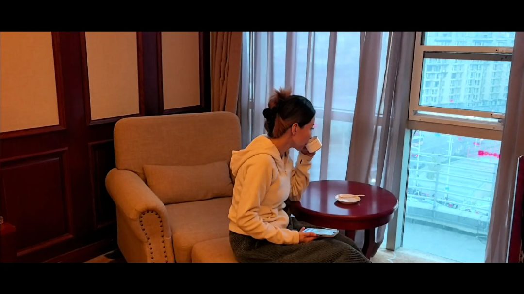 圣诞劫-藏在衣柜里的秘密-3