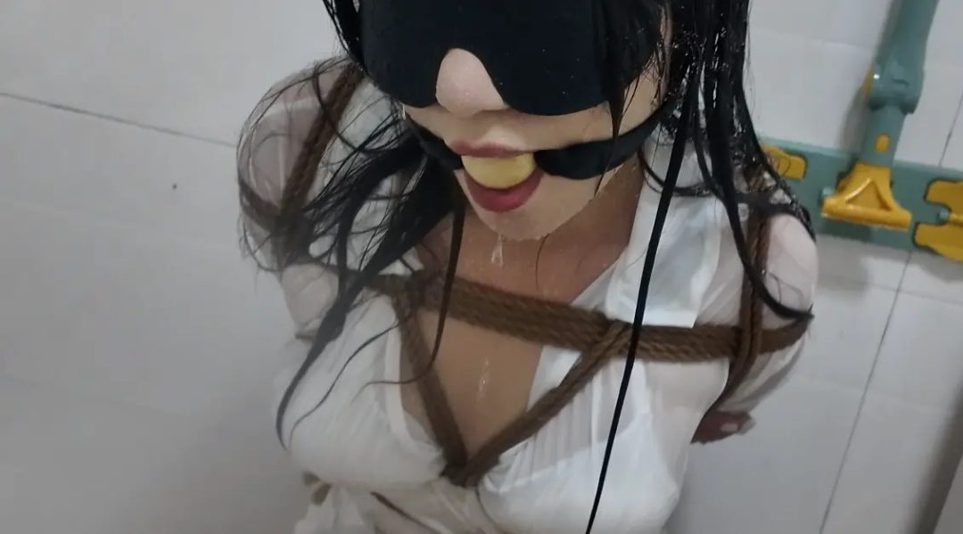 浴室紧缚-6