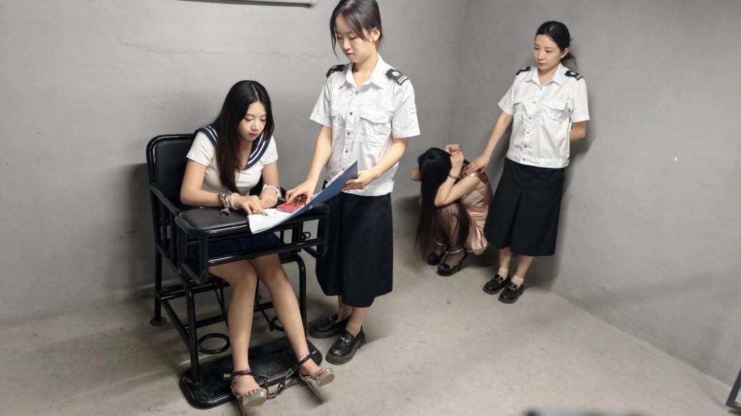 【忘忧社工作室】美丽毒兰花(上集） 本剧是由两位新模特伊伊和初一首次出镜表演-13