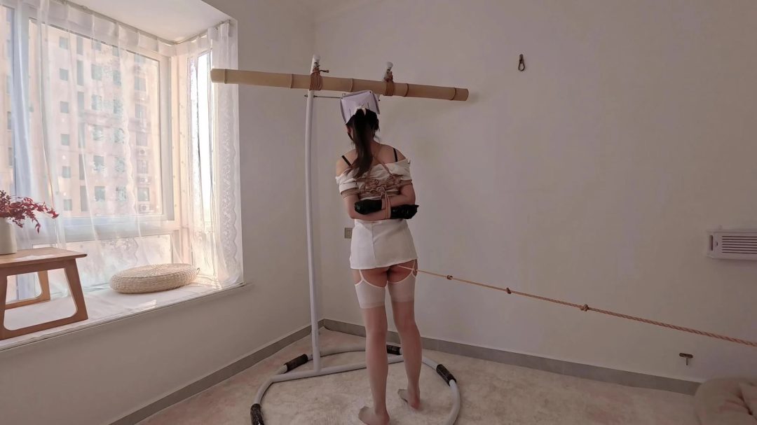 少妇护士的特殊岗位第三集:取悦与强制(下)(内容极为丰富和硬核的一集。)(剧情/压舌开口器/强制口/失禁/折腿膝盖落地半吊/R夹/走绳)-1 少妇护士的特殊岗位第三集:取悦与强制(下)(内容极为丰富和硬核的一集。)(剧情/压舌开口器/强制口/失禁/折腿膝盖落地半吊/R夹/走绳)-1