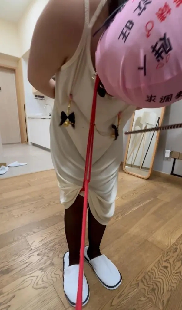 情人节意外捡到一个醉酒纹奴纹女生 户外捆绑带走-2