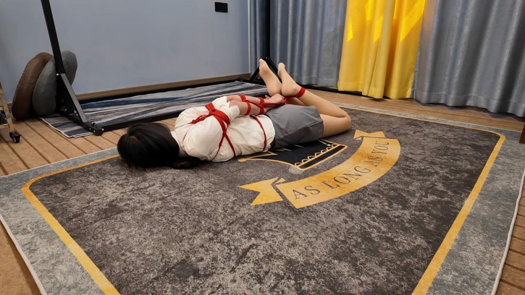 定拍小夏老虎凳 tk 驷马-9