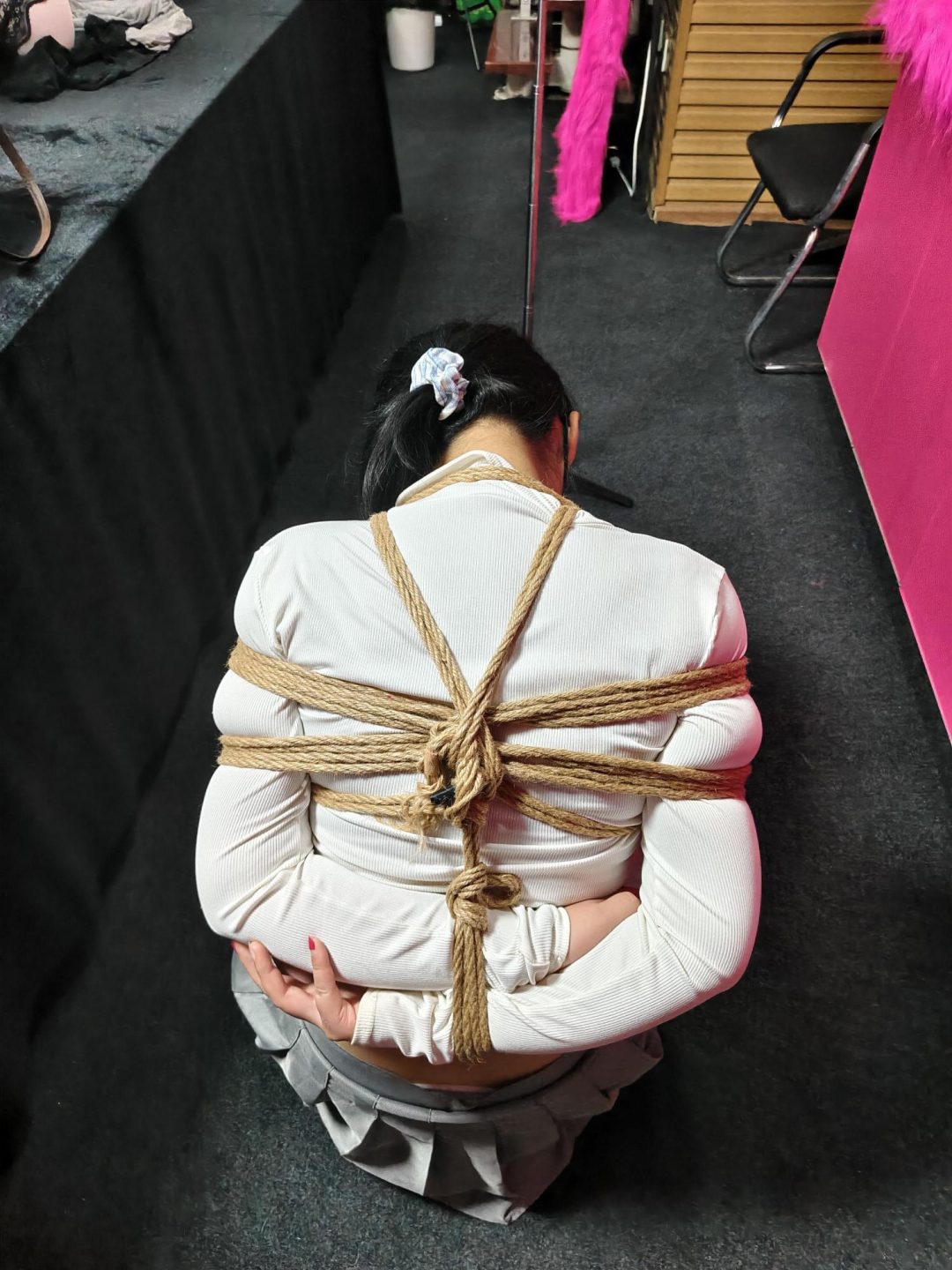小美剧情入室抢劫 超紧驷马 堵嘴 真实挣扎-2
