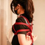 我的06年女友小南续--深入开发，发掘m属性，羞耻分腿微微颤抖