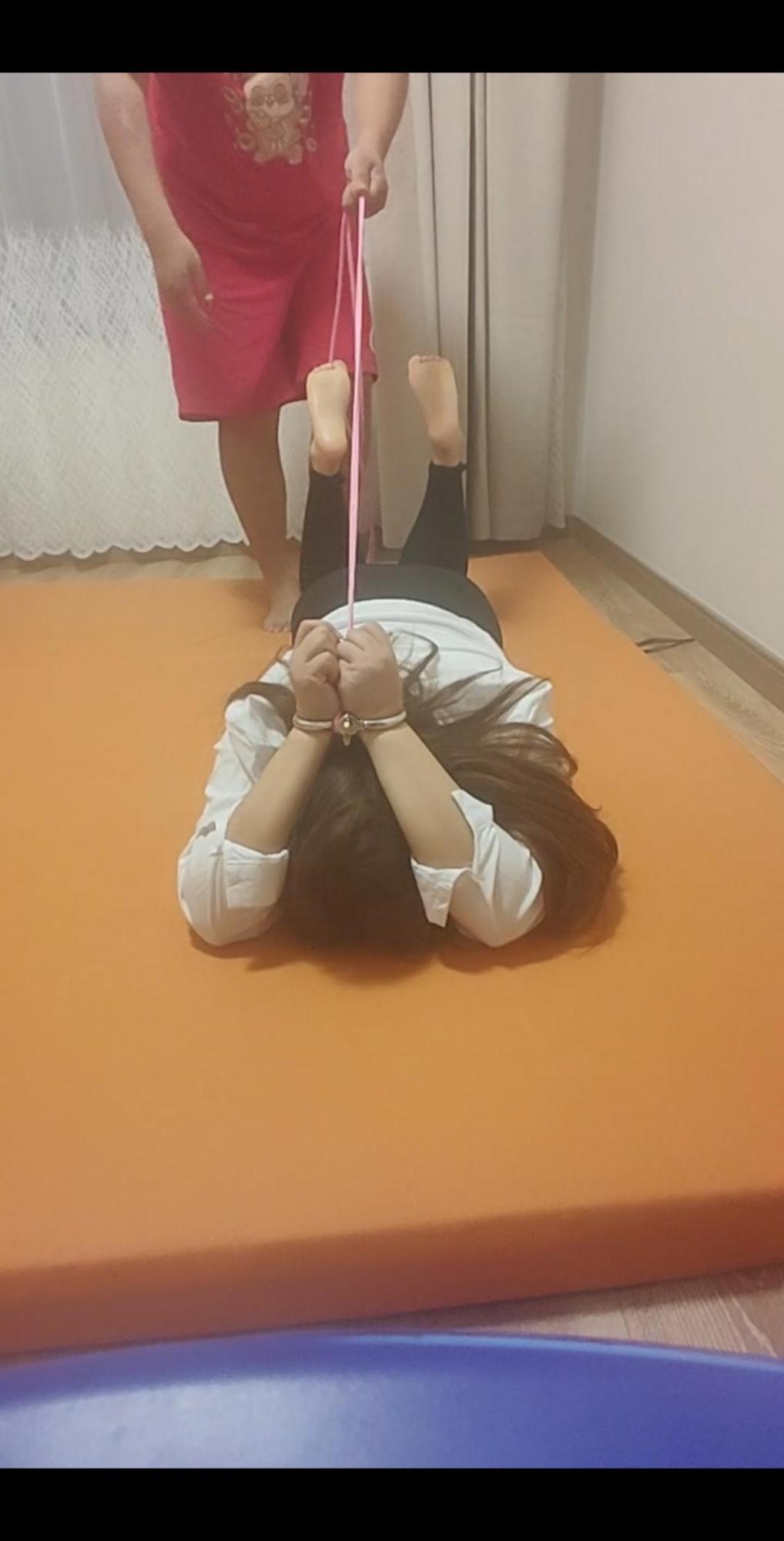 脑后驷马挠媳妇玉足脚心（玉足有特写）-3