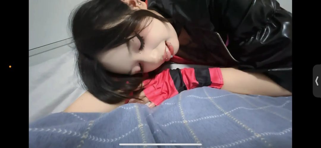 小丑女小鱼被捆绑催眠电击后失禁,被保鲜膜捆绑-1 小丑女小鱼被捆绑催眠电击后失禁,被保鲜膜捆绑-1