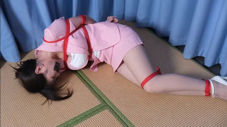杨小莹被捆绑-4
