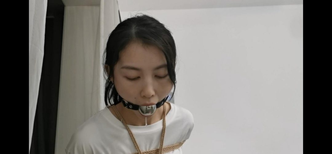 奥特曼定拍 莞尔捆绑放置多种方式堵嘴-5
