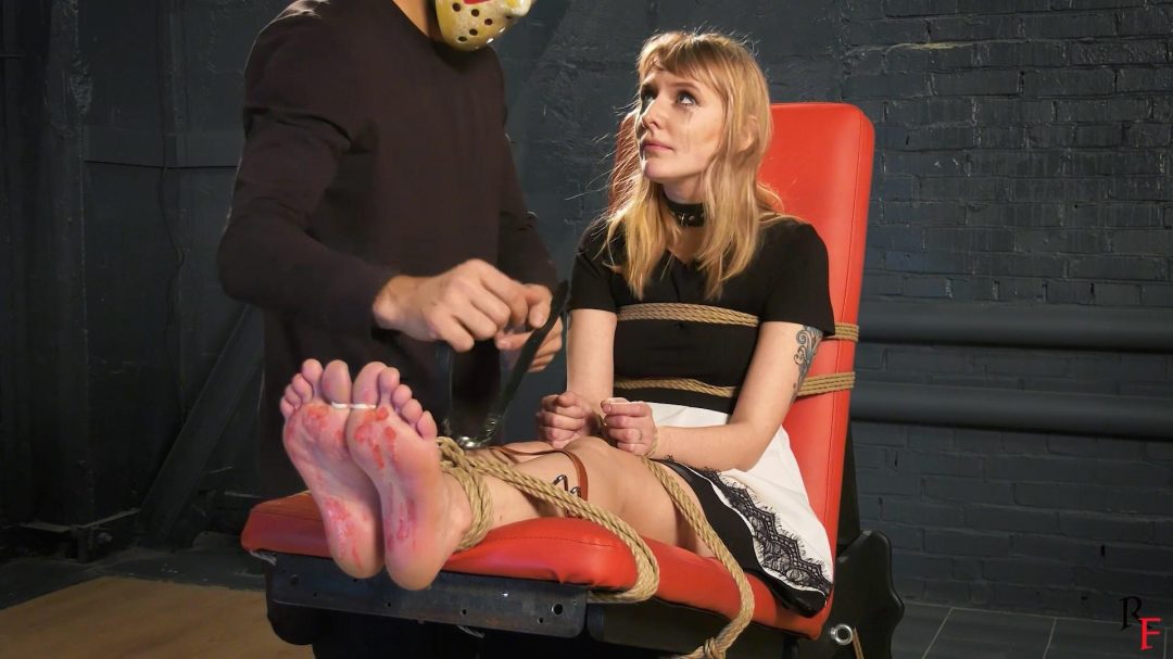 Flogging and hot wax play with Katrina\'s soles (FULL HD MP4)-2 Flogging and hot wax play with Katrina\'s soles (FULL HD MP4)-2