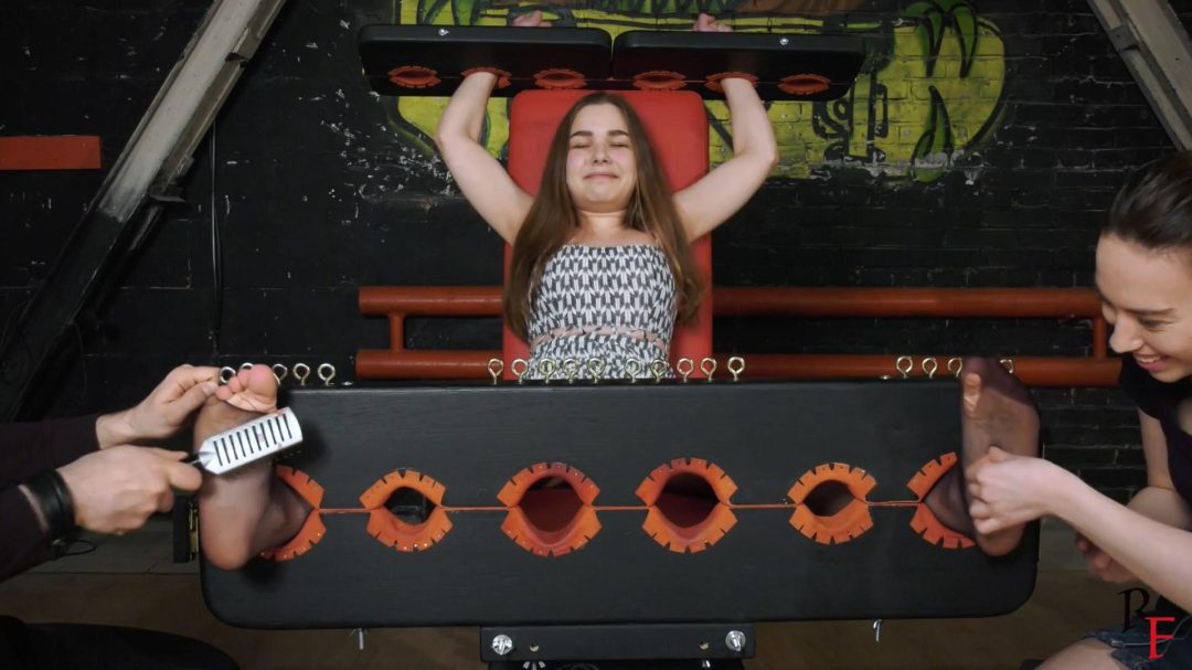 Elizabeth destroys our stocks during the tickling-4 Elizabeth destroys our stocks during the tickling-4