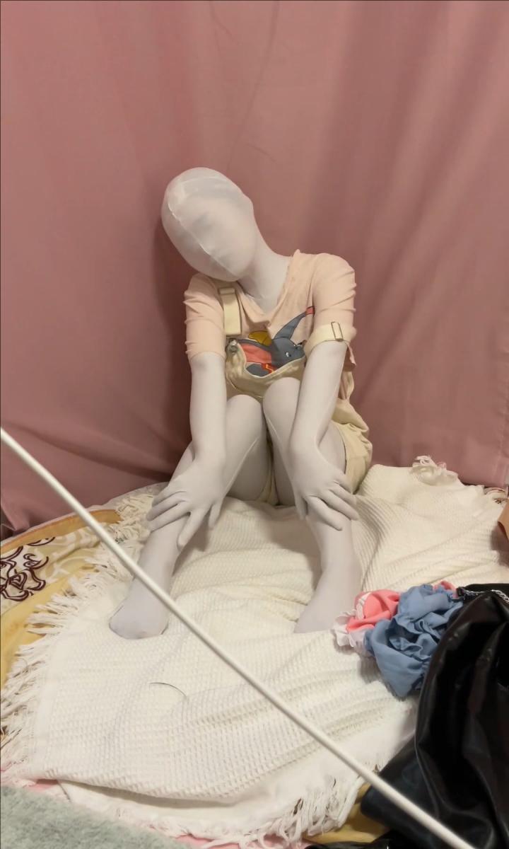 穿着全包紧身衣ZENTAI直播是什么样的体验2-6