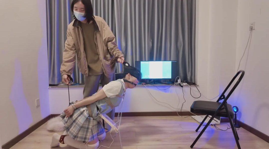 【海砂原创】-jk白丝大学生应聘被拐进夜总会供客人陪酒电击调教(定拍)-5 【海砂原创】-jk白丝大学生应聘被拐进夜总会供客人陪酒电击调教(定拍)-5