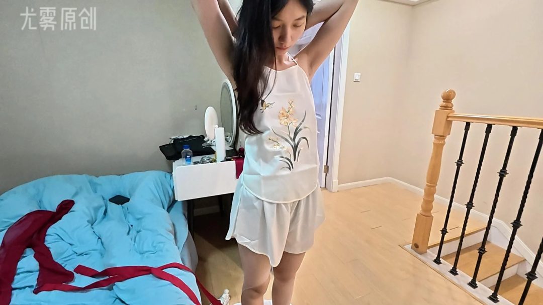 小尤被粉丝入室调教-6