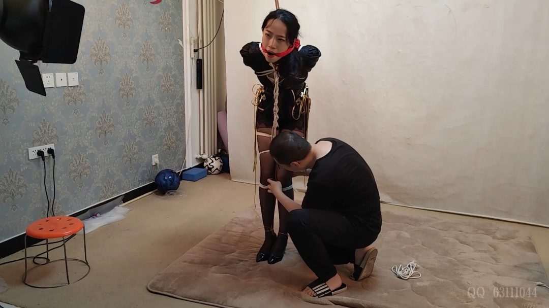 陈雅馨 女刺客被擒后折磨-5