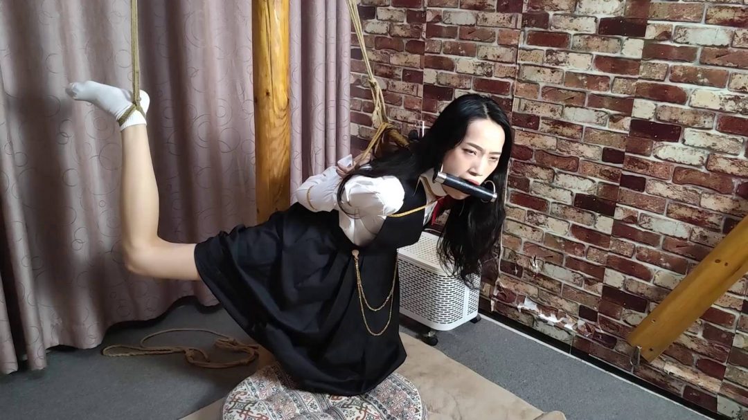 雅熙 学院风 单腿吊-1